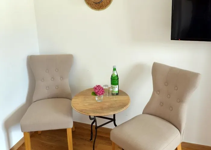 Weingut Erbes-henn * 오지그